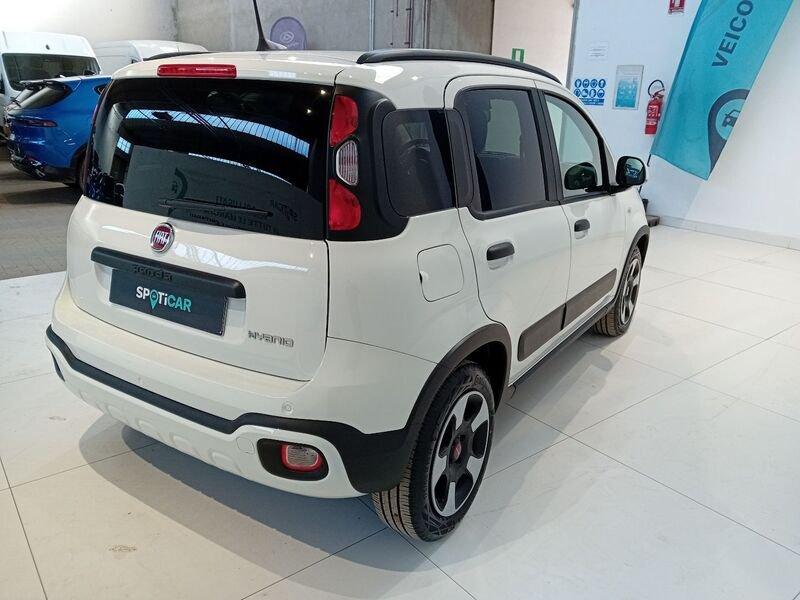 FIAT Panda 1.0 FireFly S&S Hybrid City Cross