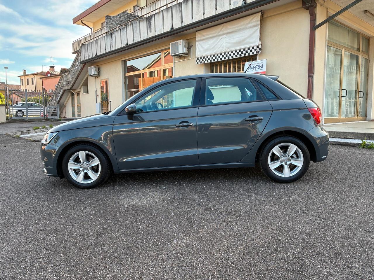 Audi A1 1.0 TFSI ultra Admired