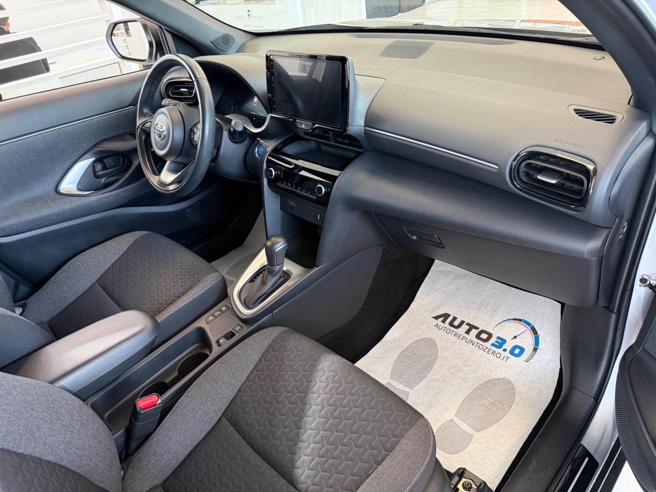 Toyota Yaris Cross 1.5 Hybrid 5p. E-CVT Trend