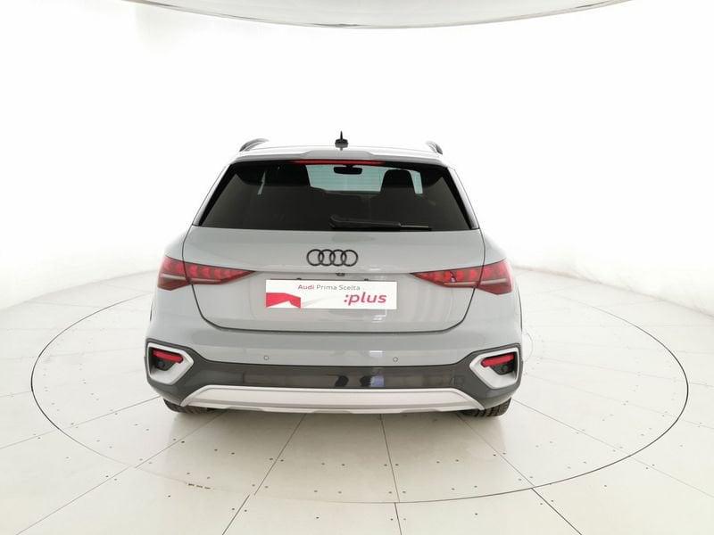 Audi A3 allstreet 2.0 tdi Identity Contrast 150cv s-tronic