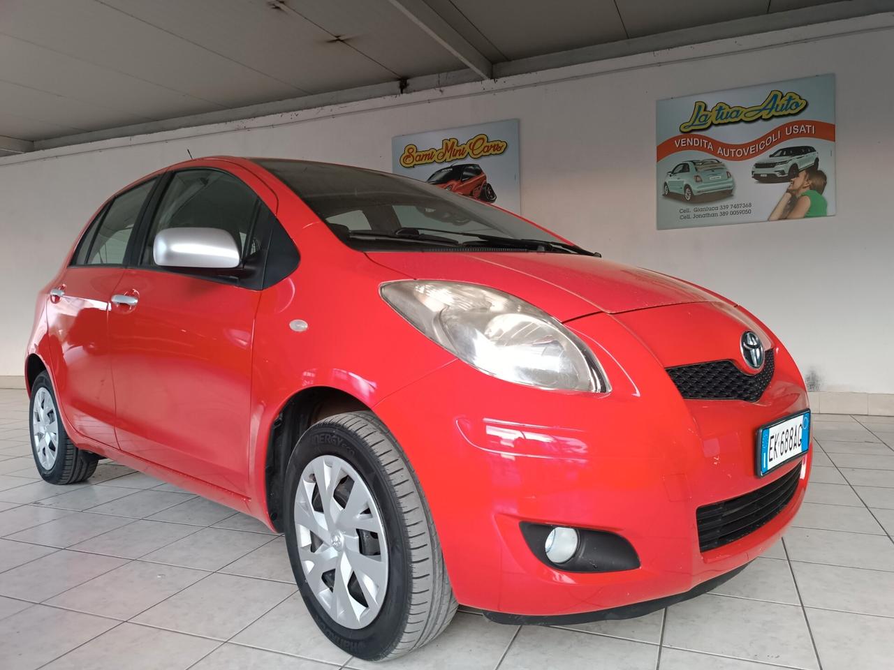 Toyota Yaris 1.0 5 porte Sol