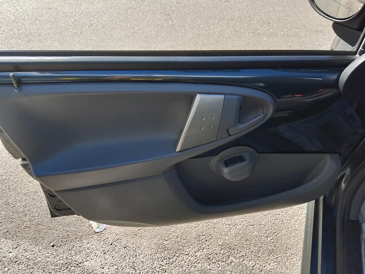 Citroen C1 1.0 5 porte Attraction