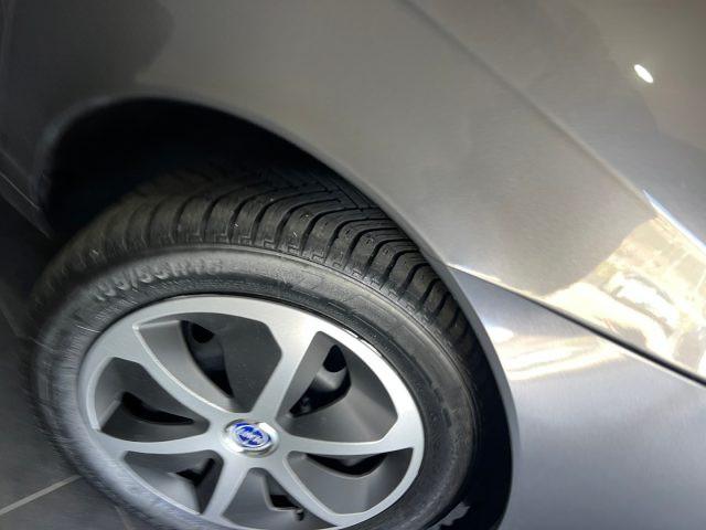 LANCIA Ypsilon 1.3 MJT 75 CV Argento
