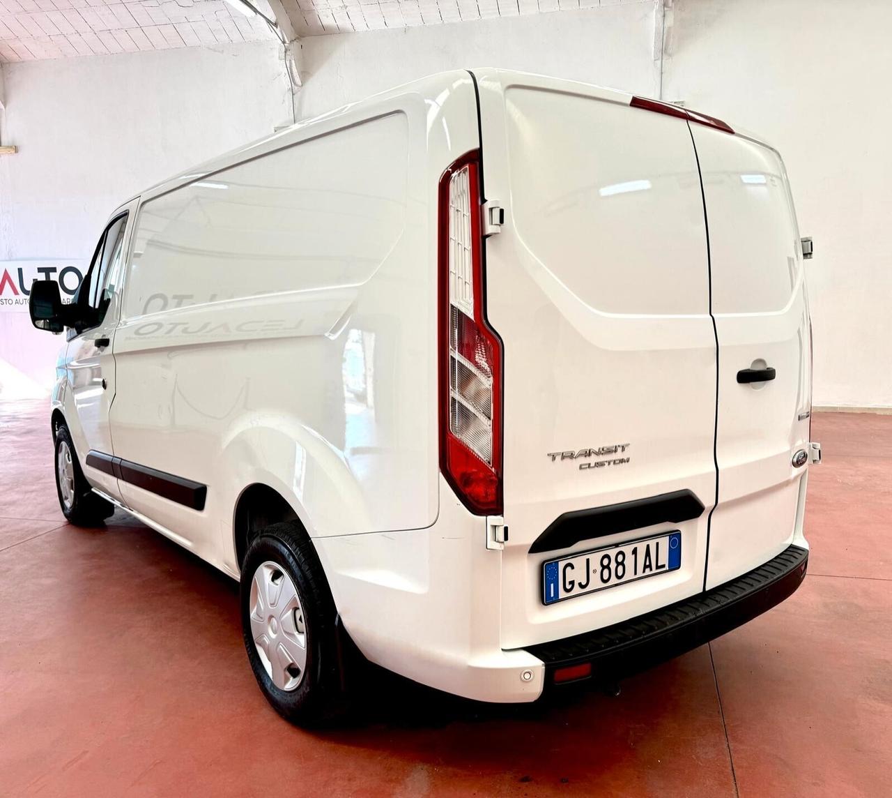 Ford TRANSIT CUSTOM 130CV MHEV L1H1 +IVA