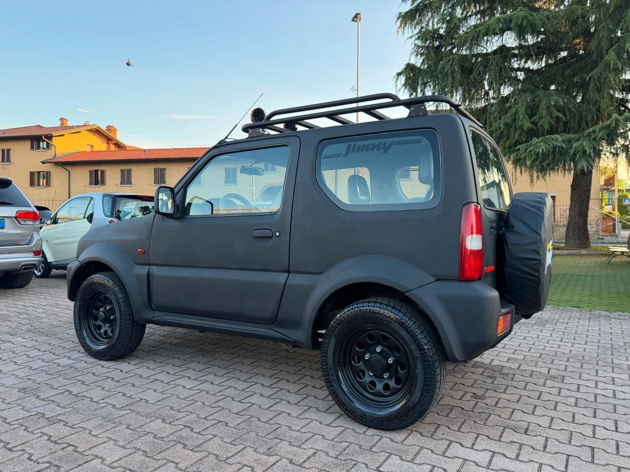 Suzuki Jimny 1.3i 16V cat 4WD JLX OK NEOPATENTATI VERNICE SPECIALE CAMERA