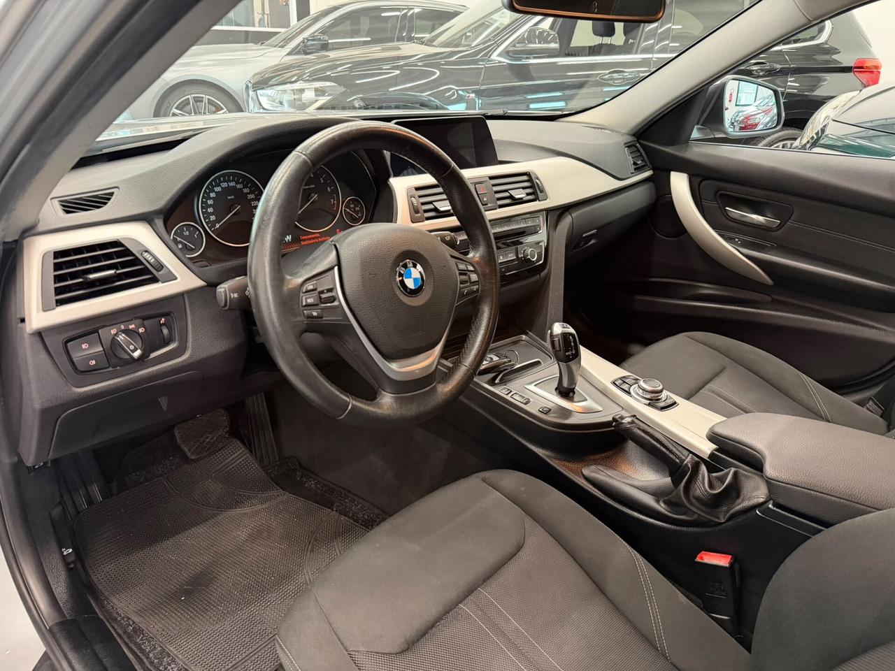 Bmw 318 318i Touring Msport