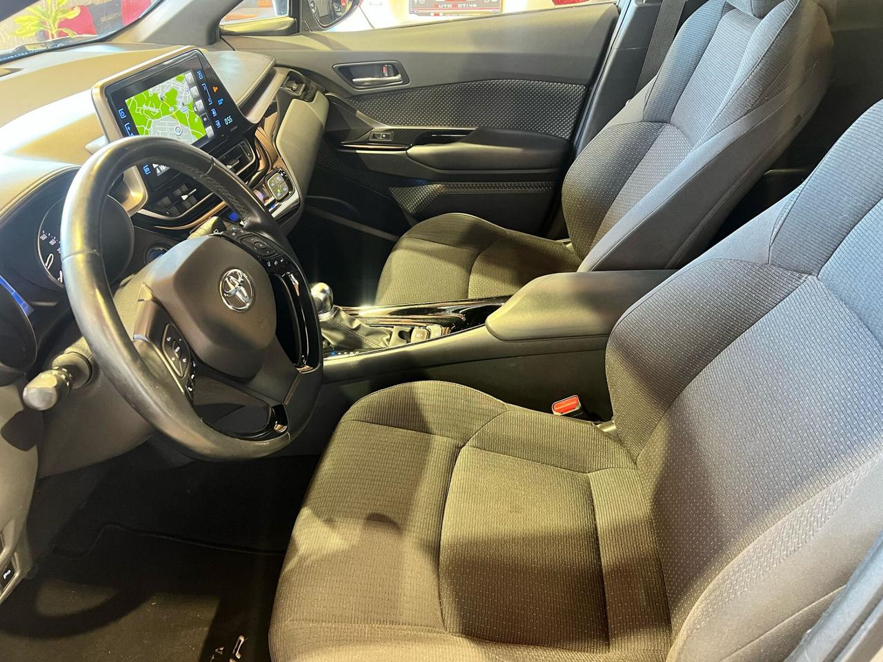 Toyota C-HR 1.8 Hybrid 2019