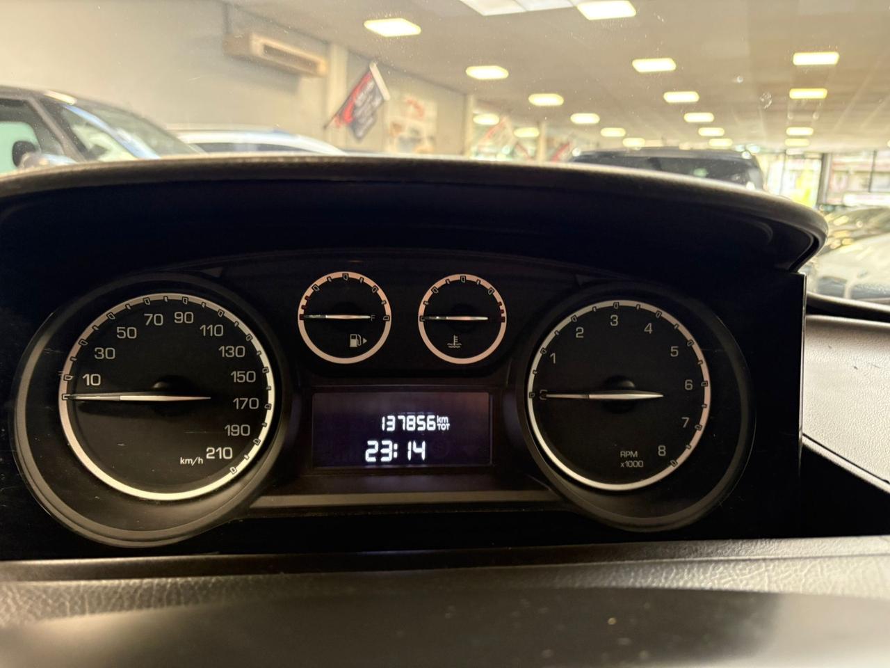 Lancia Ypsilon 0.9 TwinAir 85 CV 5 porte Metano Ecochic Silver