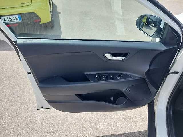 Kia Stonic 1.2 DPI Style TT