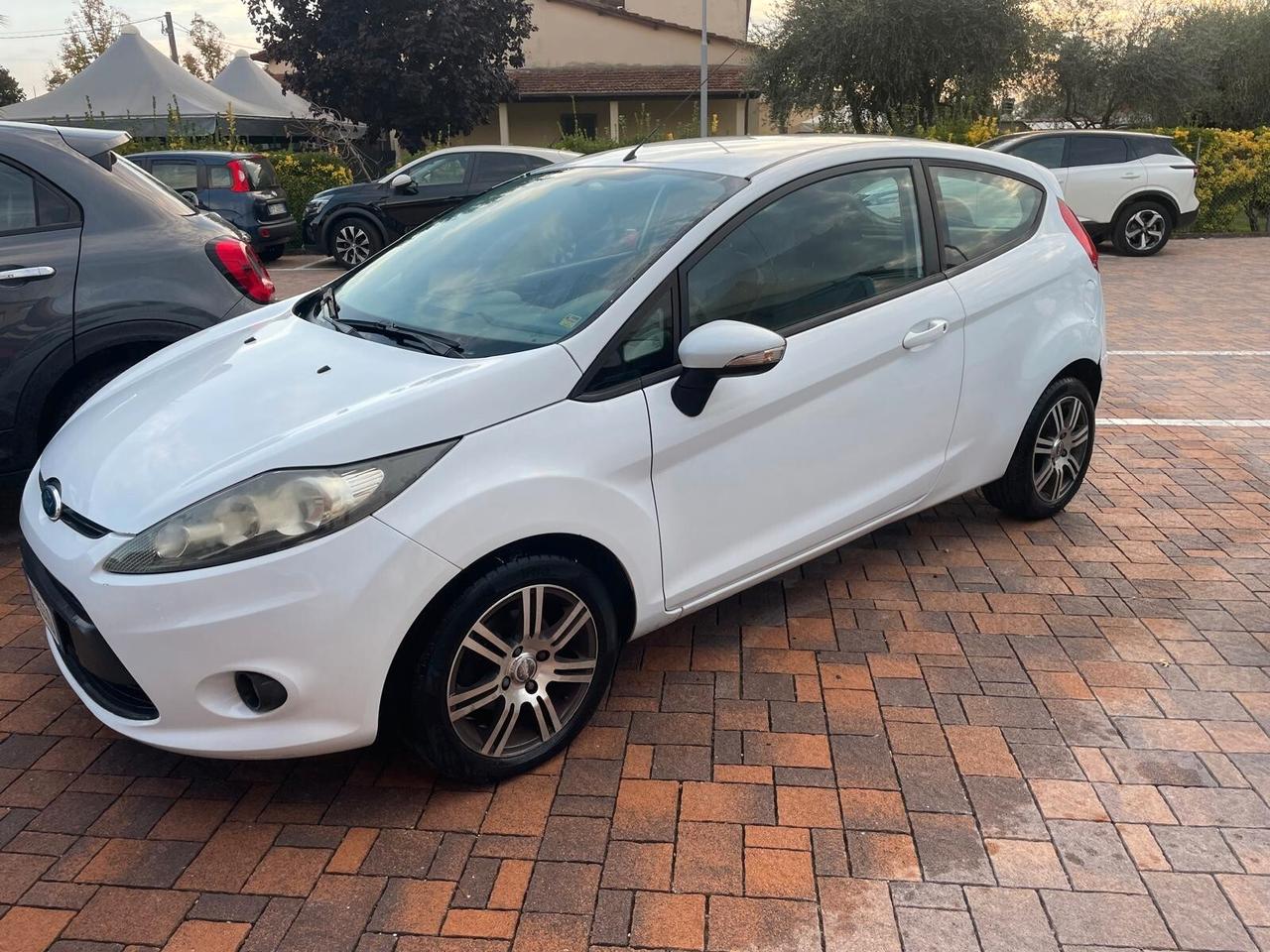 Ford Fiesta Fiesta+ 1.4 TDCi 68CV 3 porte