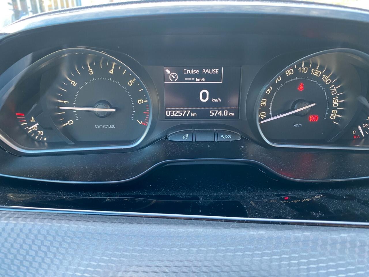 Peugeot 208 PureTech 82 Stop&Start 5 porte Allure >PERFETTA !!!