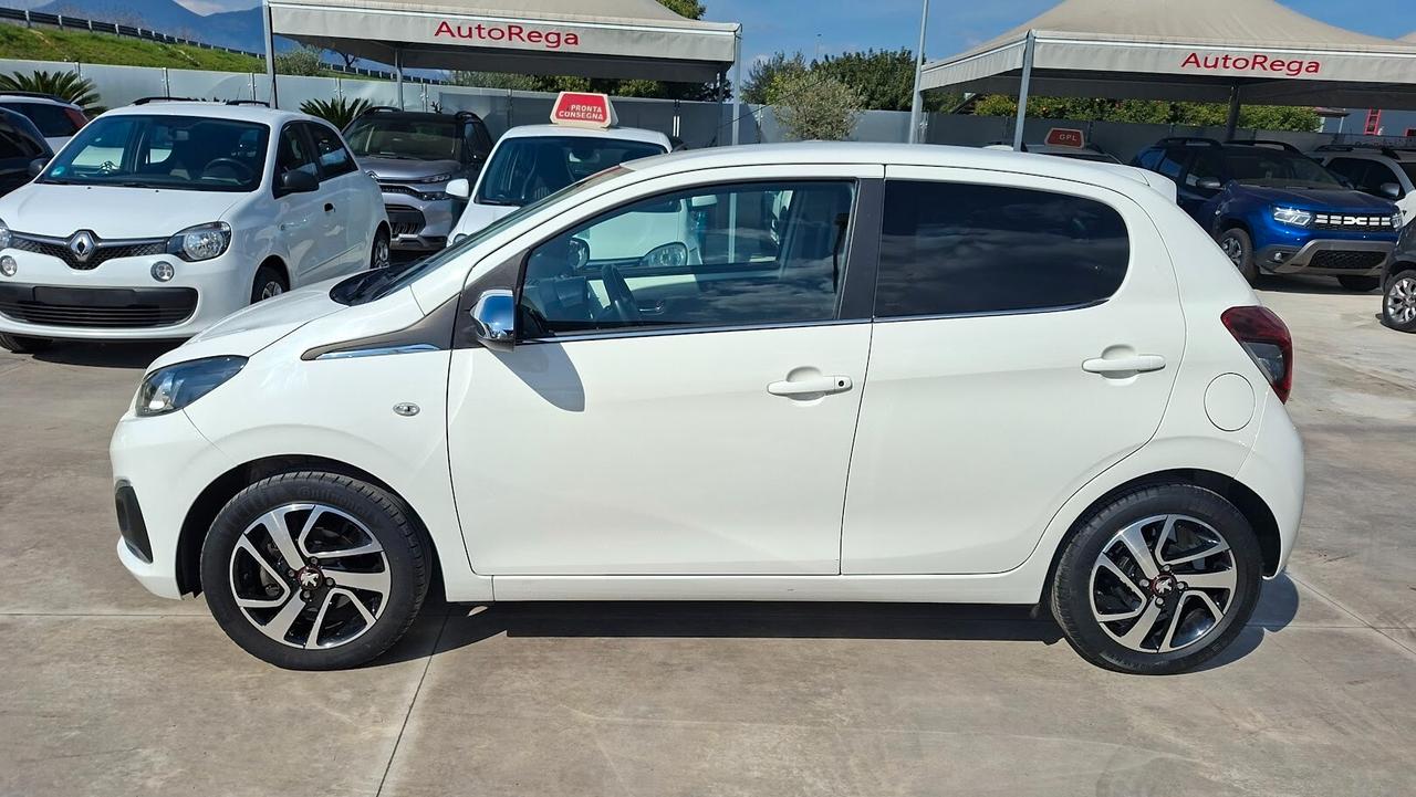 Peugeot 108 5 porte con telecamera post.