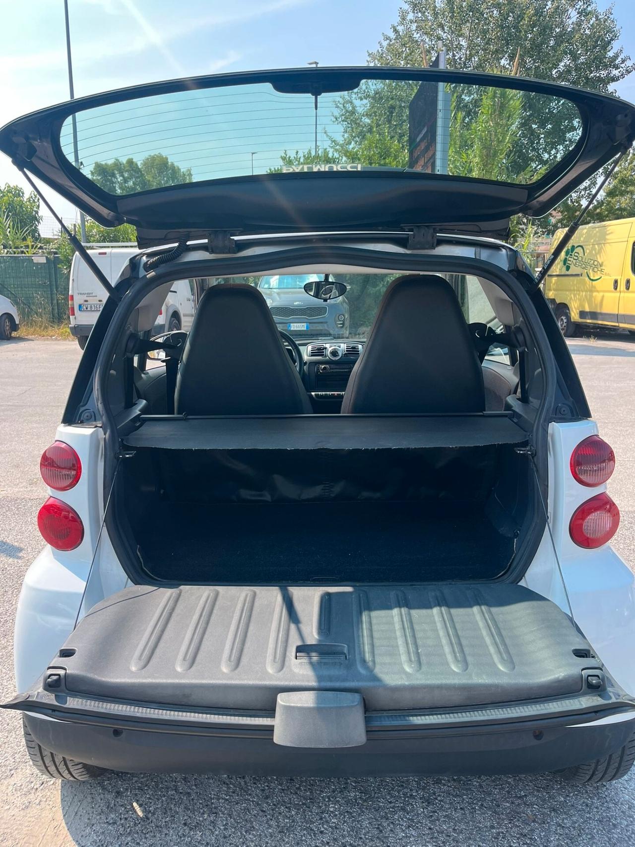 Smart ForTwo 1000 52 kW MHD coupé passion