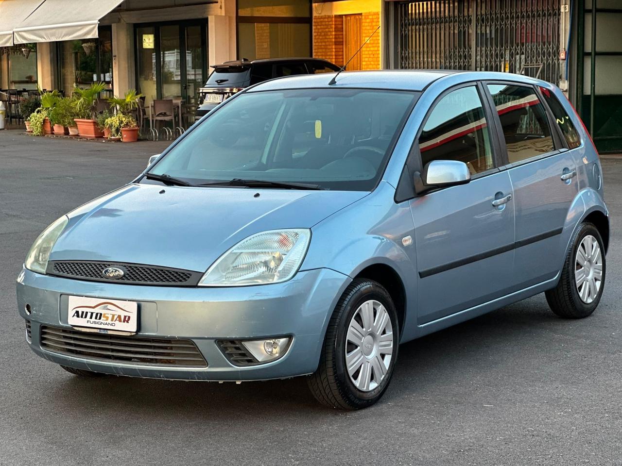 Ford Fiesta 1.4 16V 5p. Collection 2005