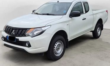 Mitsubishi L200 2.3 D Club Cab 4x4 Easy Select Inform