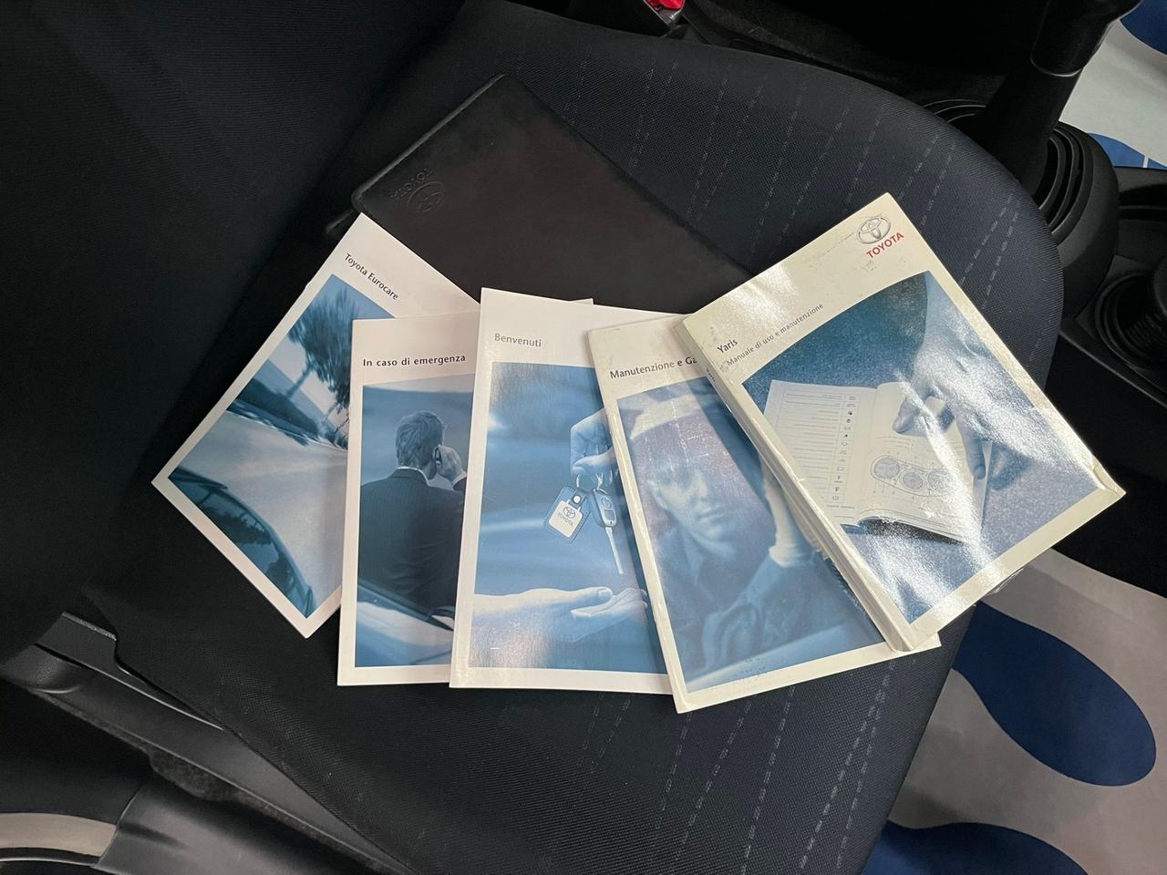 Toyota Yaris 1.3 5 porte Navi OK NEOPATENTATI