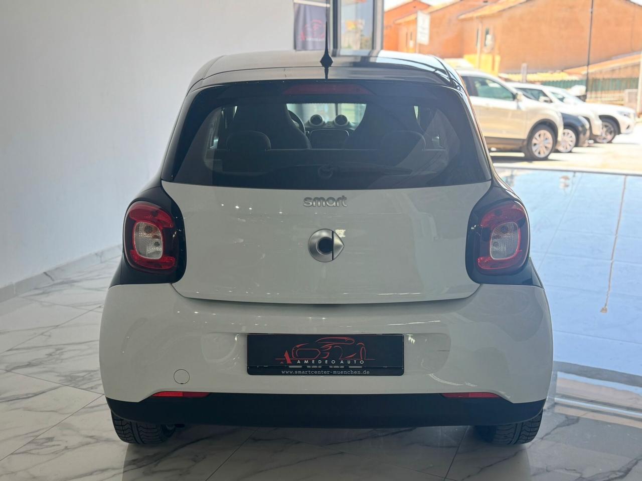Smart ForFour 70 1.0 Passion