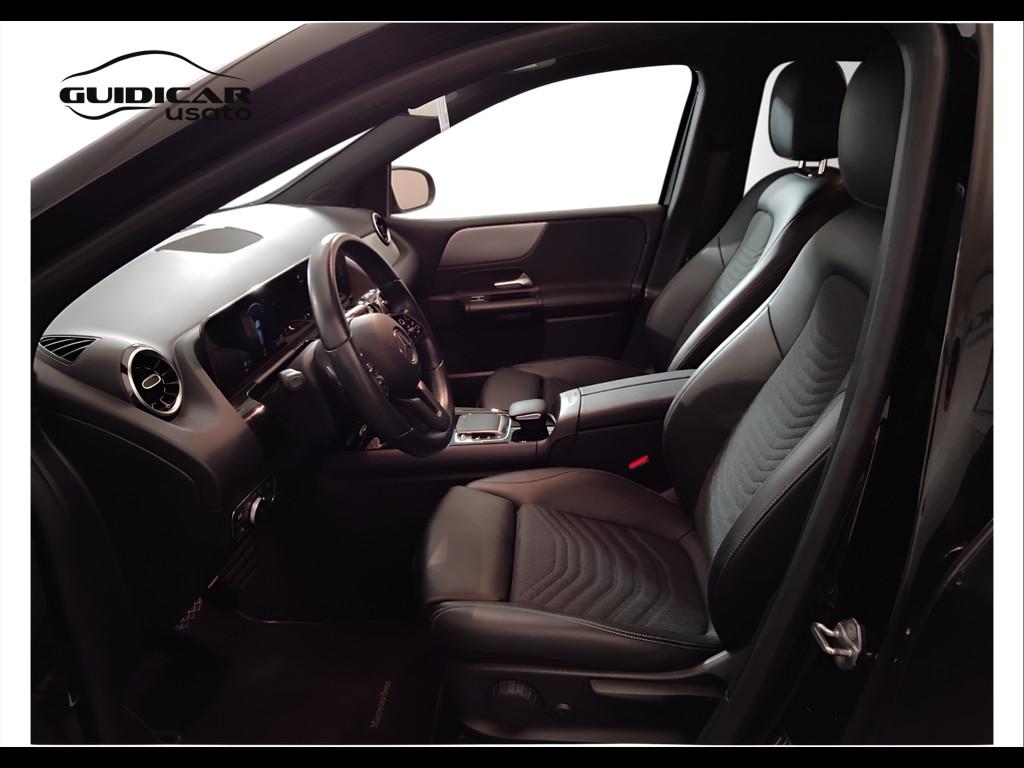 Mercedes-Benz Classe B - W247 2018 - B 180 d Sport auto