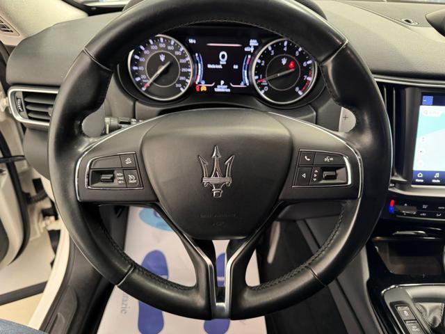 MASERATI Levante V6 Q4 350CV