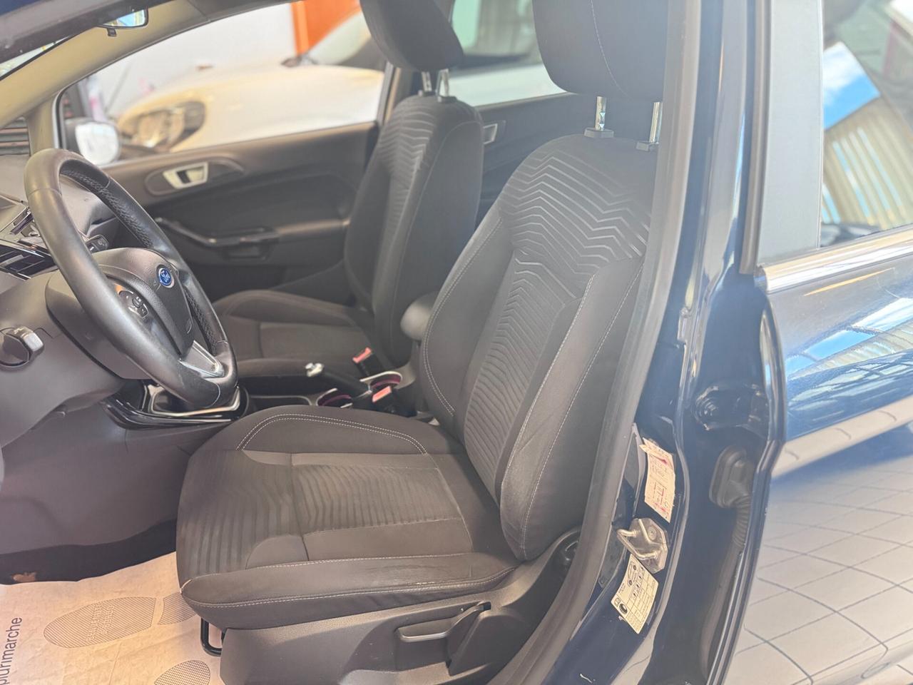 Ford Fiesta 1.5 TDCi 75CV 5 porte Titanium