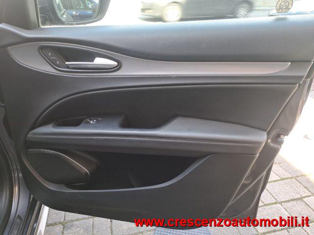 ALFA ROMEO Stelvio 2.2 TD 210 CV AT8 Q4 Veloce - AUTOCARRO