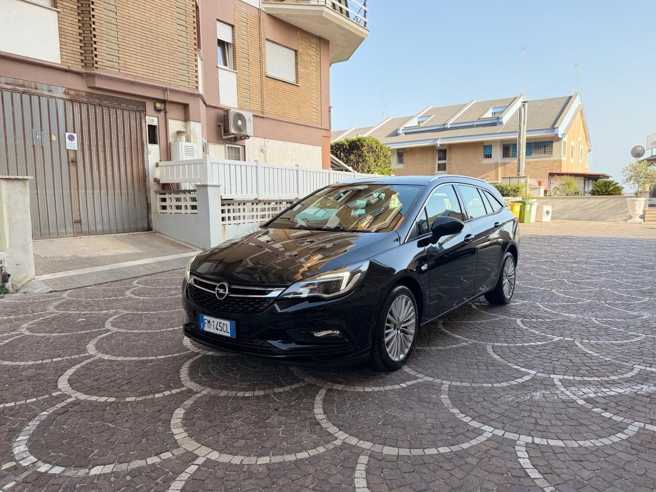 Opel Astra 1.6 CDTi 110CV Start&Stop Sports Tourer Innovation