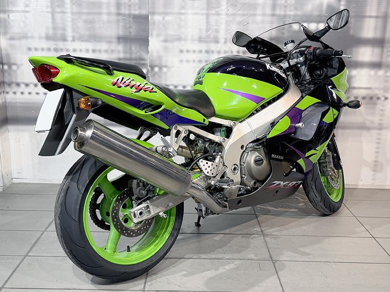Kawasaki ZX-9R Ninja