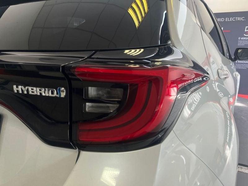 Toyota Yaris Hybrid Style MY22