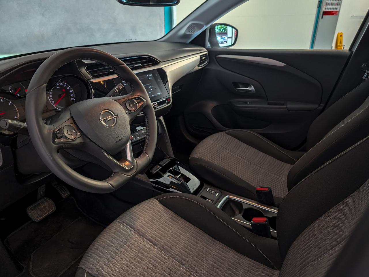 Opel Corsa 1.2 100cv AT8 Edition