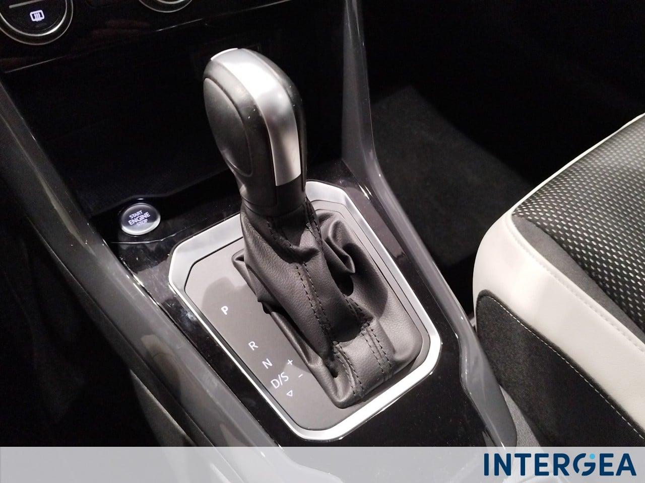 VOLKSWAGEN T-Roc 1.5 tsi Advanced dsg