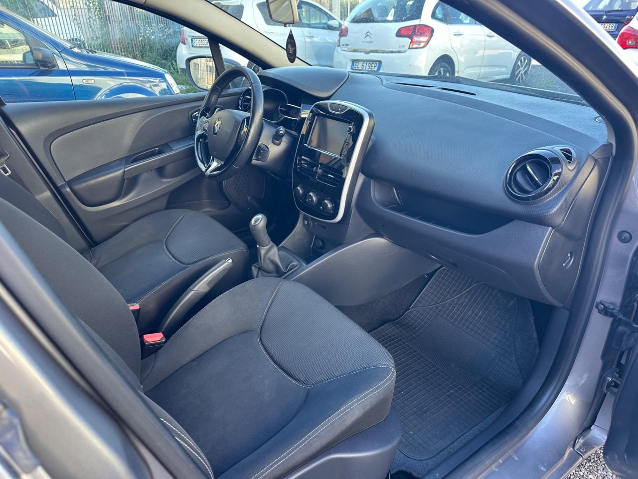 Renault Clio Sporter 1.5 dCi 8V 75CV Live