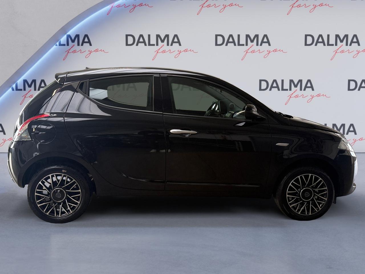 LANCIA Ypsilon III 2021 - Ypsilon 1.0 firefly hybrid Platino s&s 70cv