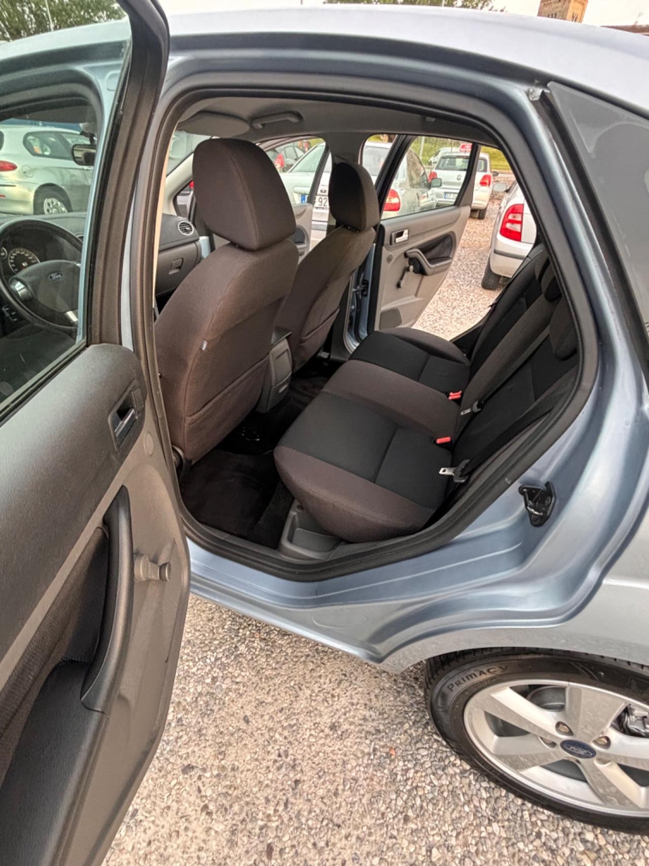 Ford Focus C-Max Focu+ 1.6 TDCi (110CV) 5p. DPF
