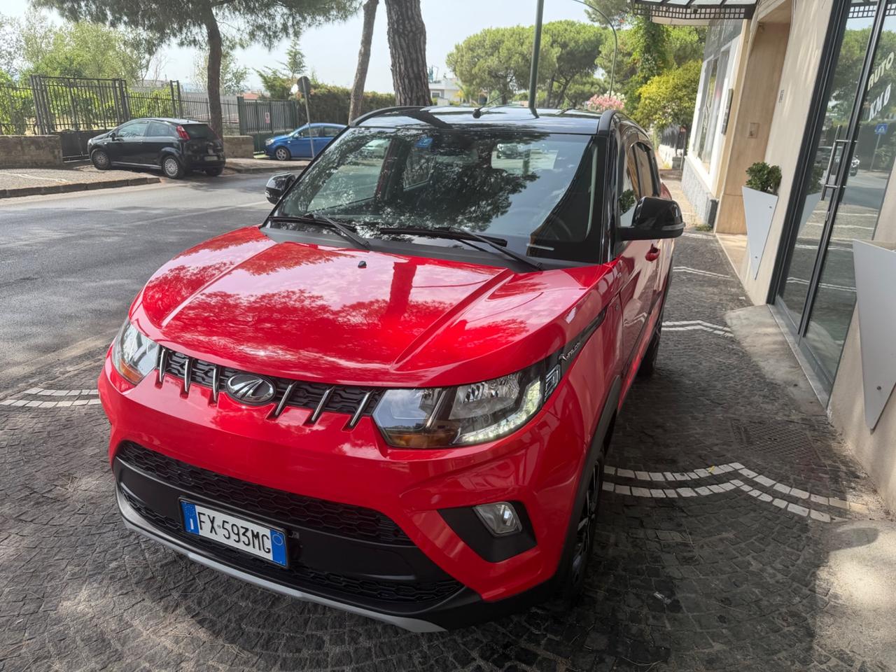 Mahindra KUV100 1.2 VVT K8