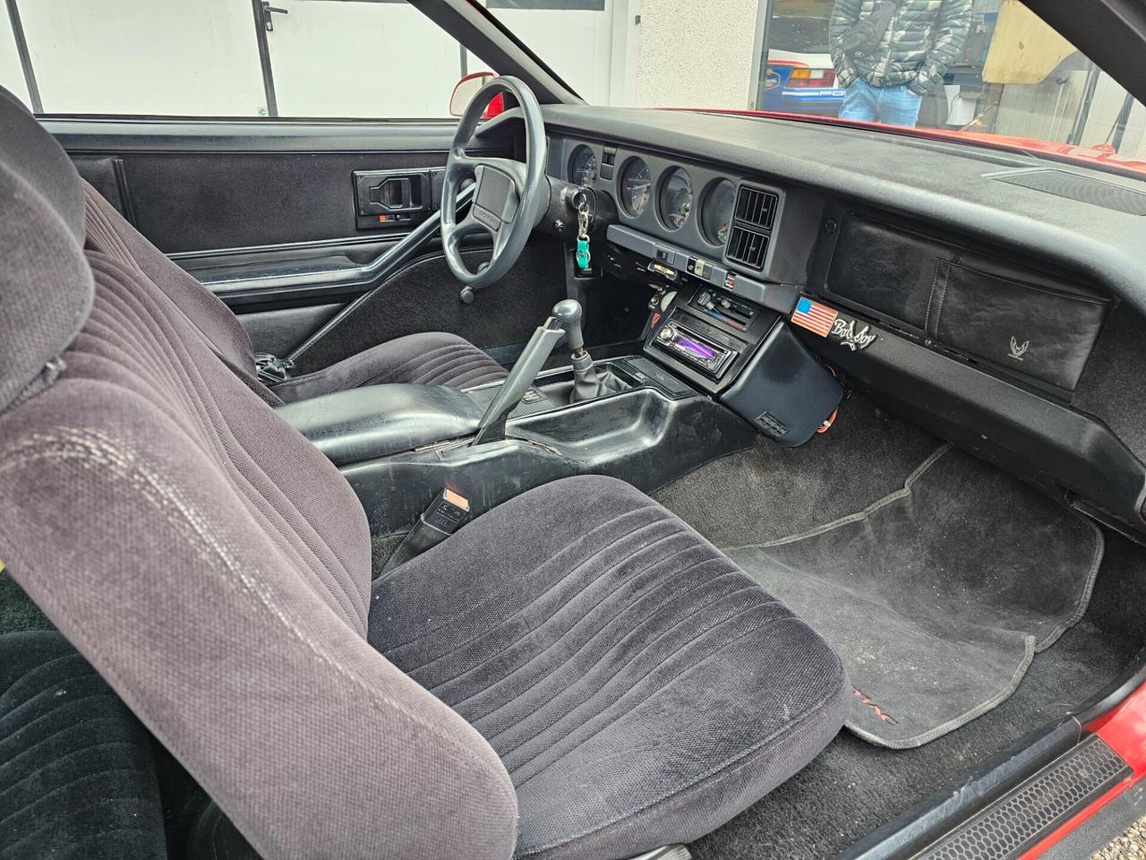 Pontiac Firebird Coupe 3000 V6 - Asi