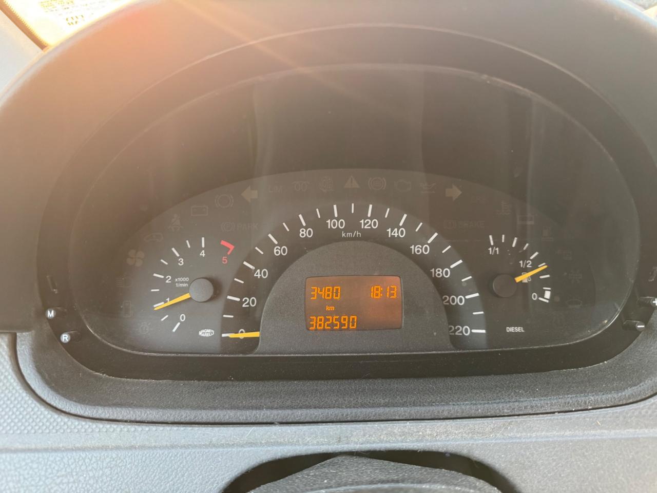 Mercedes-benz Vito 2.2 109 CDI PC Mixto Vtr. Compact