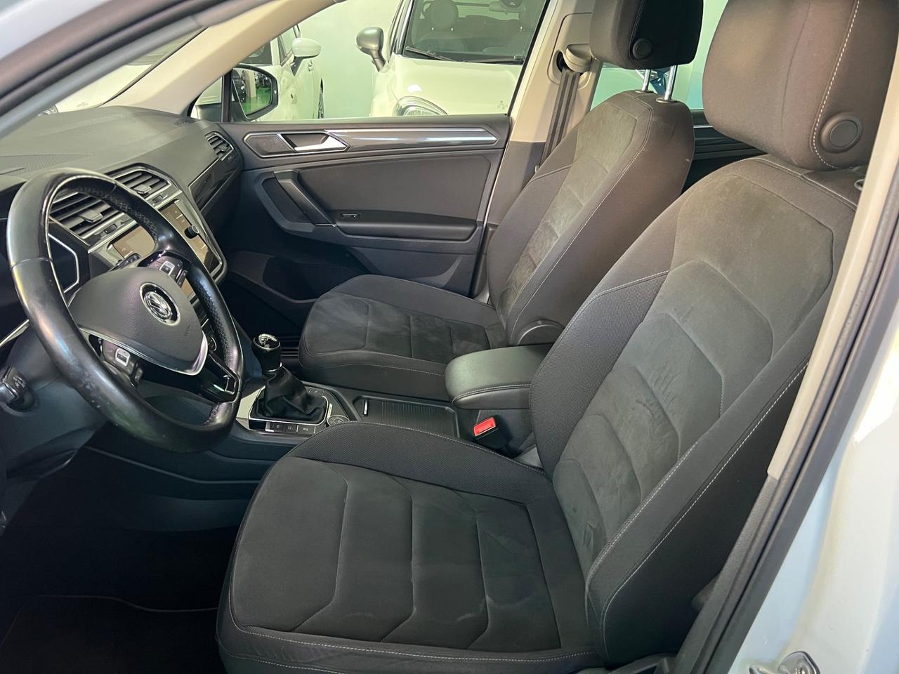Volkswagen Tiguan 2.0 TDI SCR DSG 4MOTION Executive BMT