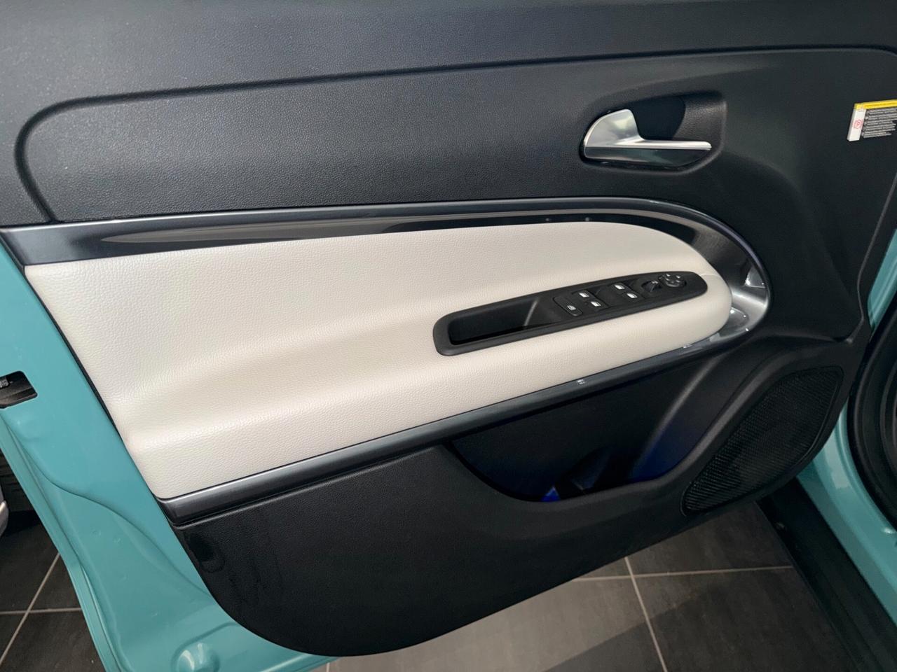 Fiat 600 Hybrid 110 CV DCT MHEV La Prima