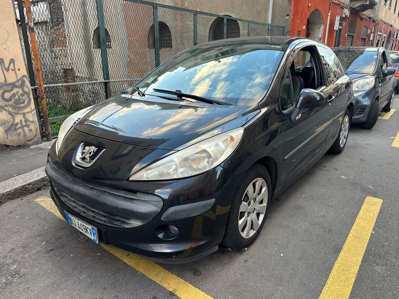 Peugeot 207 1.4 HDi 70CV 3p. X Line