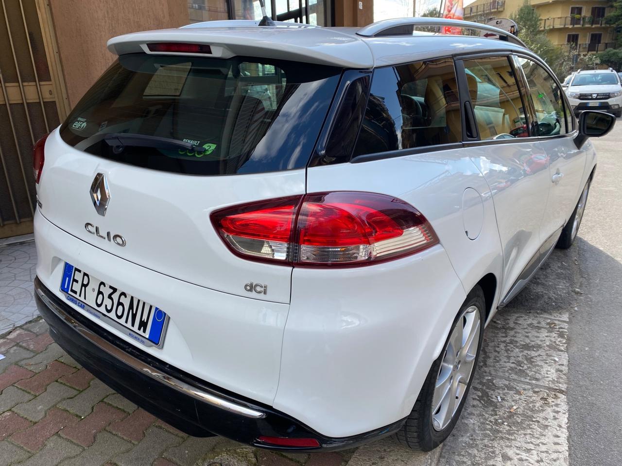 Renault Clio Sporter 1.5 dCi 8V 75CV Live