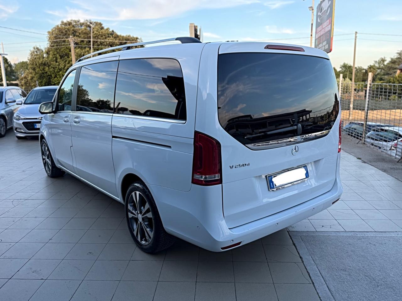 Mercedes-benz V 250 CDI BlueTEC Automatic Premium Long