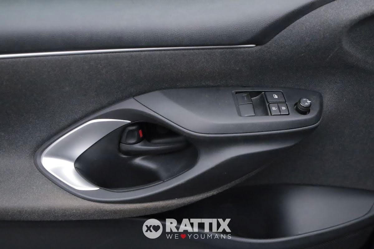 Toyota Yaris 1.5 Hybrid Business