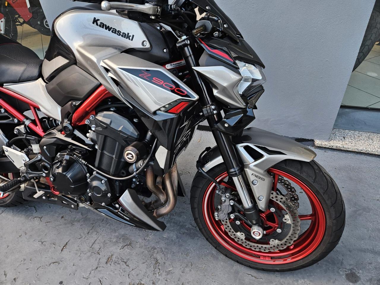 Kawasaki Z 900 - 2023