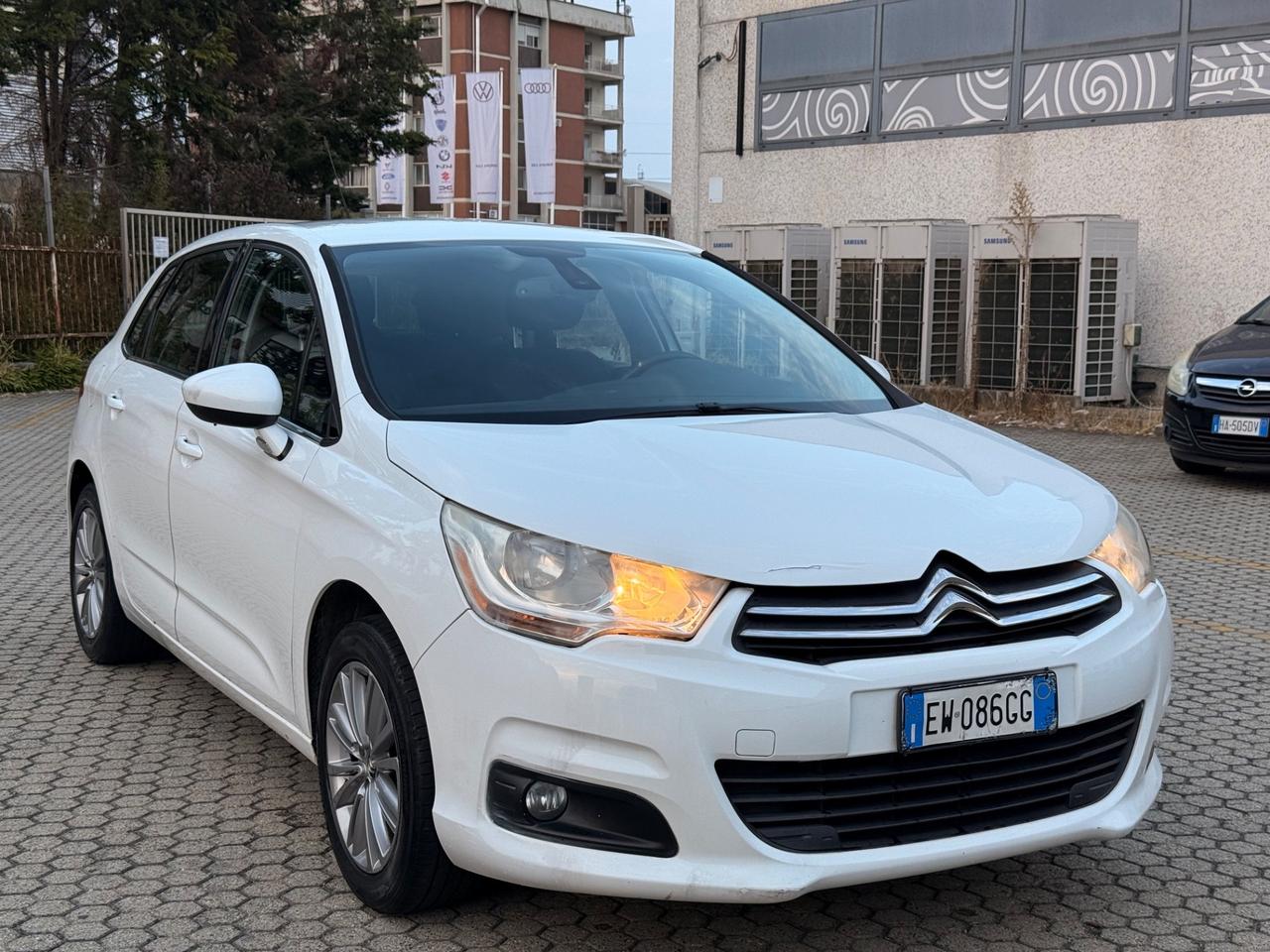 Citroen C4 Vti 2014 benz/gpl