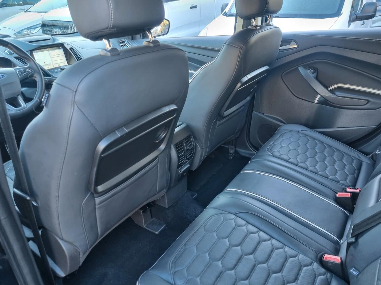 Ford Kuga 2.0 TDCI 150 CV S&S 4WD Powershift Vignale