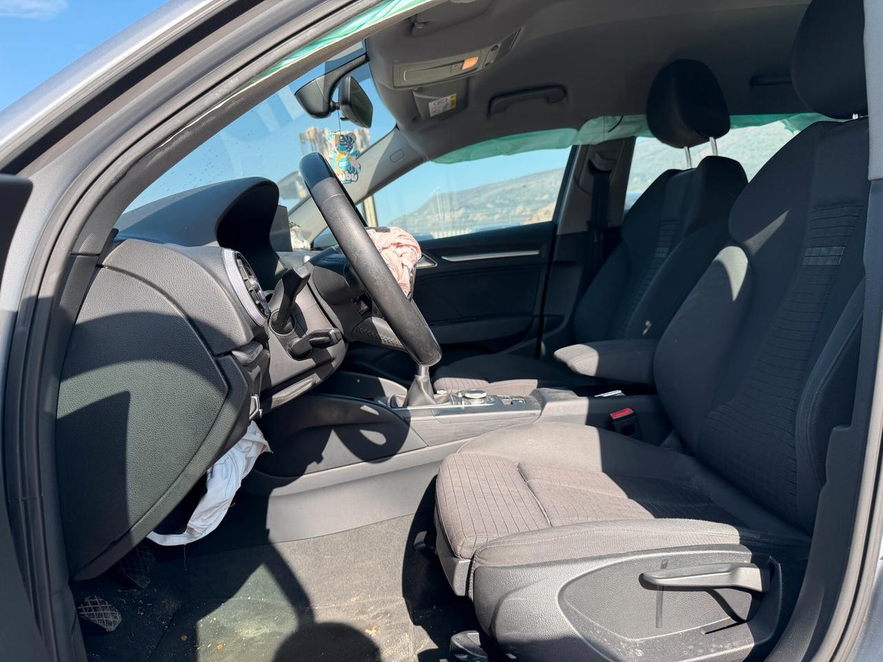 AUDI A3 2017 1.6 DIESEL 116 CV *SINISTRATA