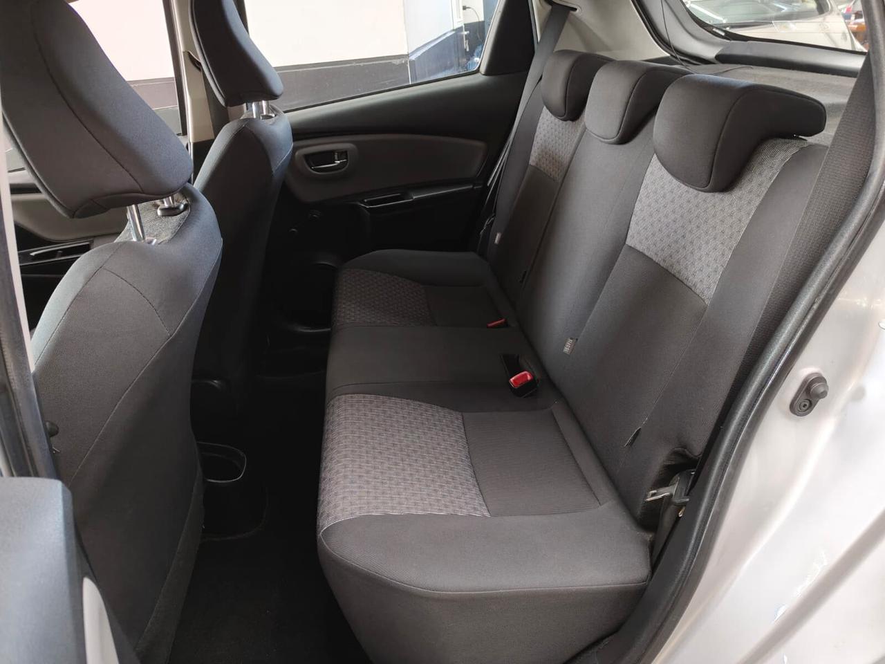 Toyota Yaris 1.0 5P Doppia Occasione da MV Auto!