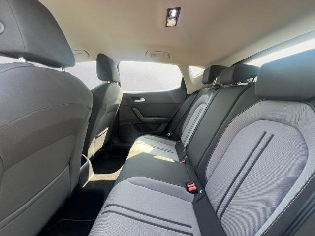 SEAT Leon 1.0 eTSI 110 CV DSG Business