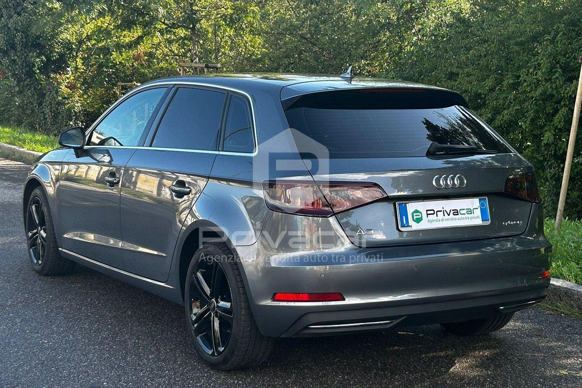 AUDI A3 SPB 1.4 TFSI S tronic g-tron Ambition