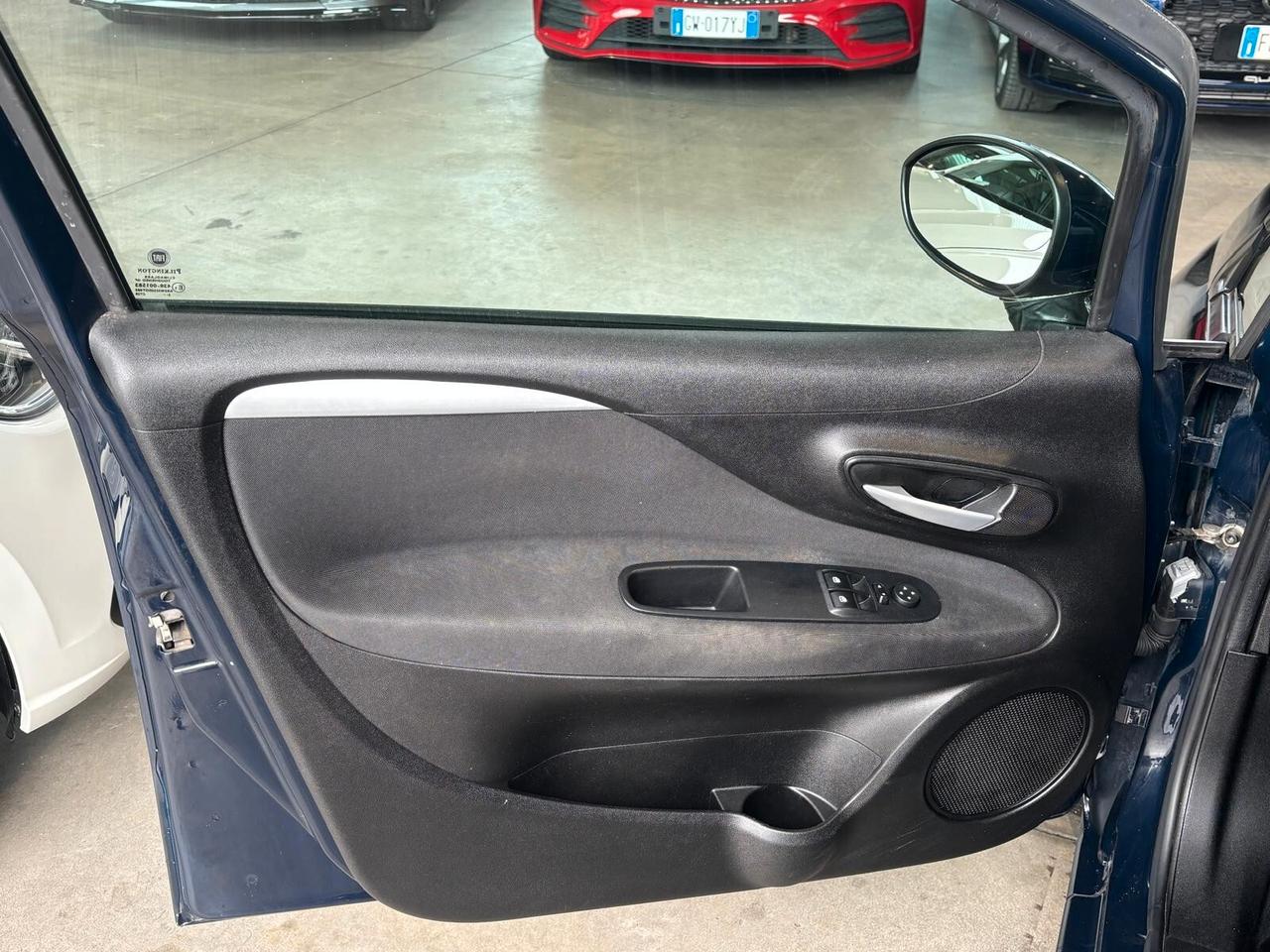 Fiat Punto 1.2 8V 5 porte Lounge